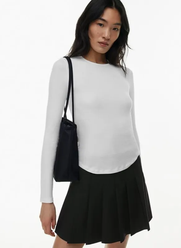 idolize tote bag sold by Aritzia