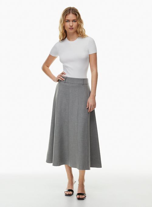 arise skirt sold by Aritzia