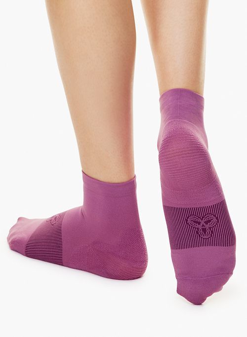 train ankle sock 3-pack sold by Aritzia product image thumbnail 3