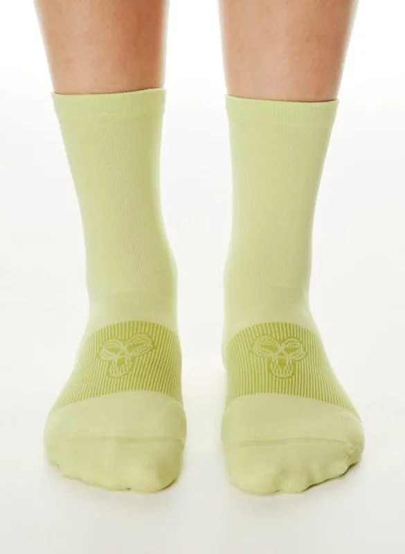 train crew sock 3-pack sold by Aritzia