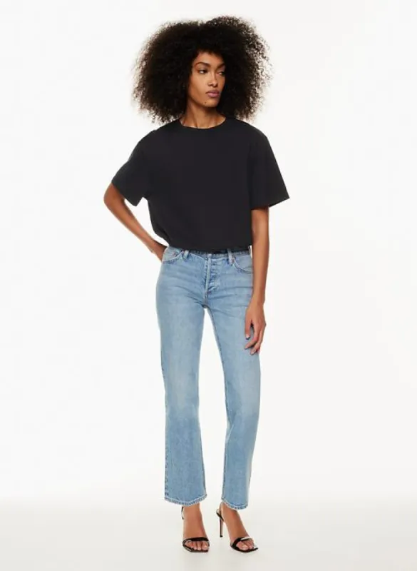 the arlo lo-rise straight jean sold by Aritzia