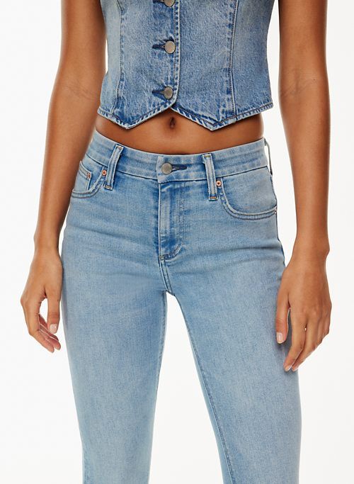 the 90s lexi lo-rise bootcut jean sold by Aritzia product image thumbnail 6