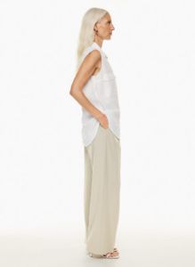 utility sleeveless shirt sold by Aritzia