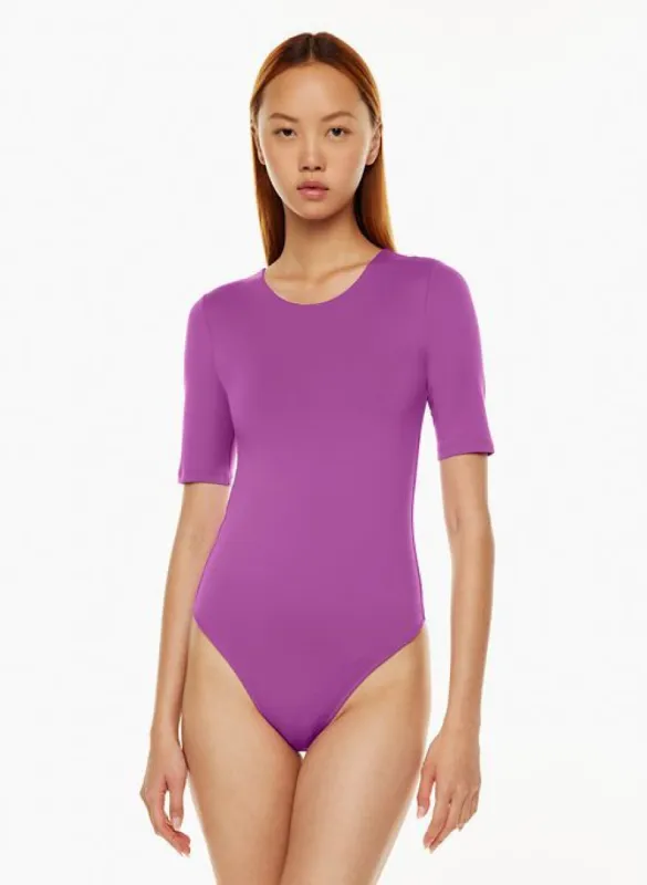 contour crew halfsleeve bodysuit sold by Aritzia