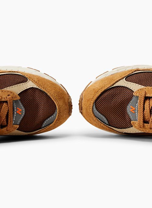 2002r premium sold by Aritzia product image thumbnail 9