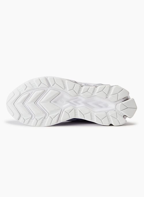 gel-quantum 180 vii sold by Aritzia product image thumbnail 8