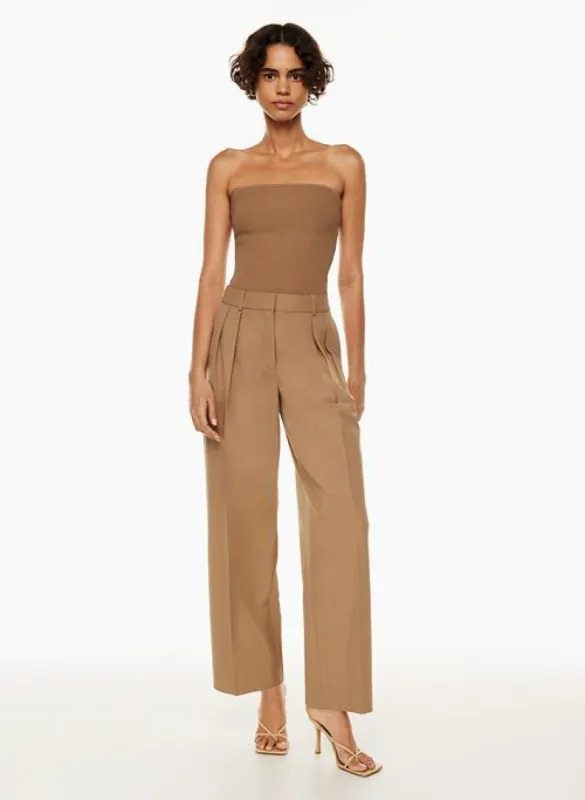 revue pant sold by Aritzia