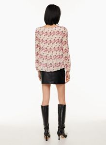 daydreamer v-neck blouse sold by Aritzia