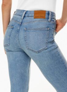 the 90s lexi lo-rise bootcut cropped jean sold by Aritzia