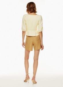 santal linen blouse sold by Aritzia