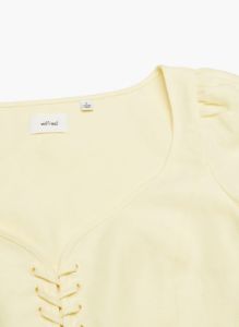 santal linen blouse sold by Aritzia