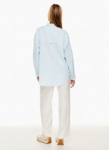 plath linen shirt sold by Aritzia