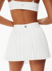 tnamove™ scale pleated skirt sold by Aritzia