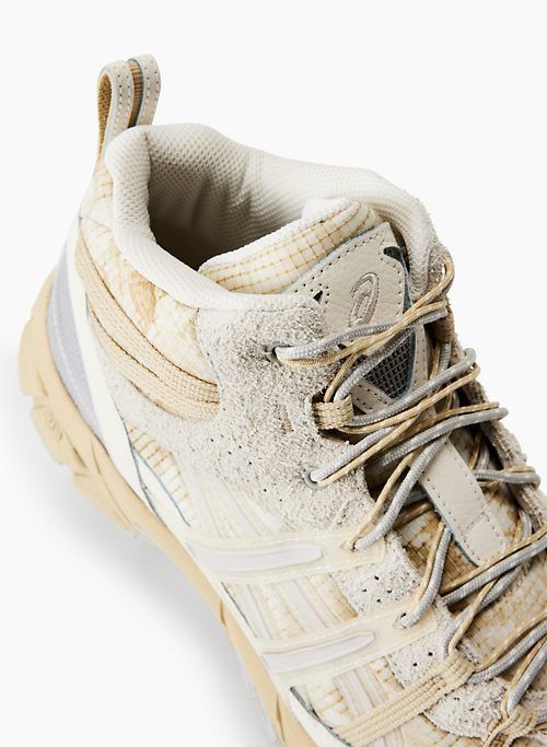 gel-sonoma 15-50 ft sold by Aritzia product image thumbnail 5