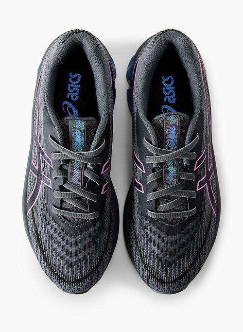 gel-quantum 180 vii sold by Aritzia product image thumbnail 5