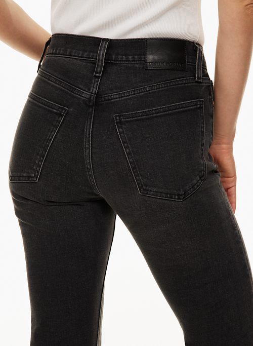 the 80s stovepipe hi-rise straight jean sold by Aritzia product image thumbnail 3