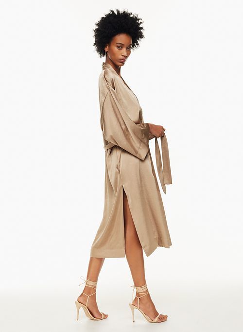 monody robe sold by Aritzia product image thumbnail 3