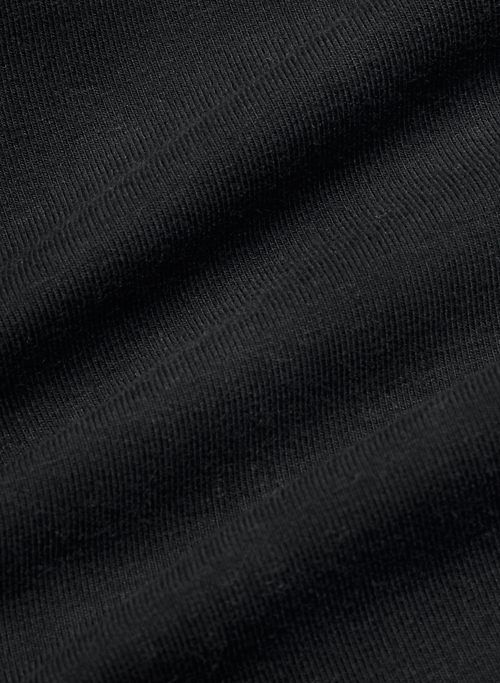 hold-it™ atmosphere lo-rise 7 short sold by Aritzia product image thumbnail 8