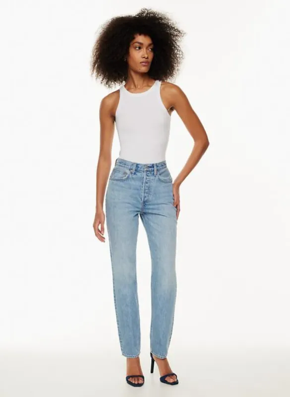 the 90s boyfriend hi-rise loose jean sold by Aritzia