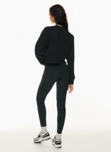 hold-it™ atmosphere lo-rise legging sold by Aritzia