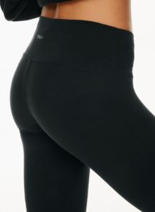 hold-it™ atmosphere lo-rise legging sold by Aritzia