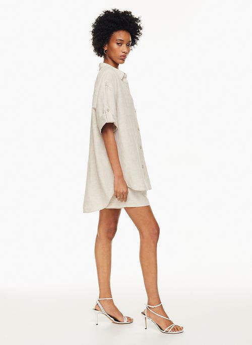 era linen shirt sold by Aritzia product image thumbnail 3