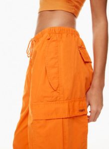 squad pocket parachute pant sold by Aritzia