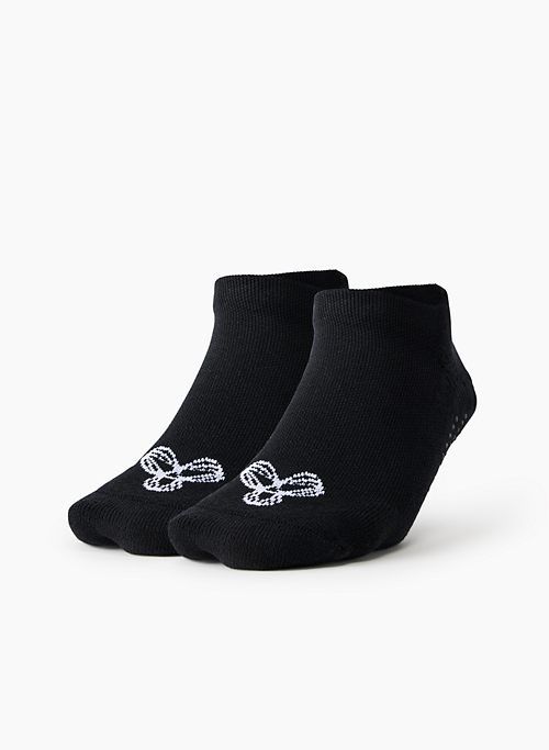 studio no-show sock 2-pack sold by Aritzia