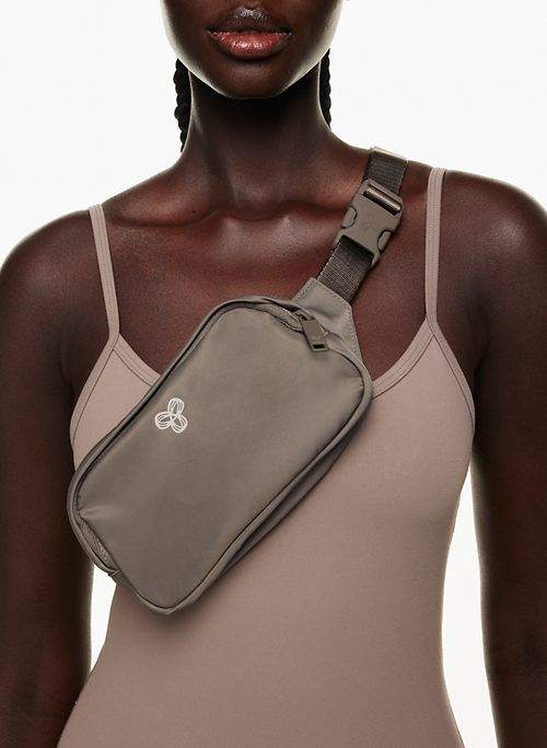 on-the-way mini bag sold by Aritzia product image thumbnail 3