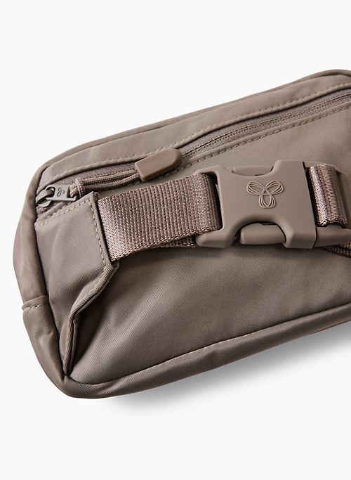 on-the-way mini bag sold by Aritzia product image thumbnail 7