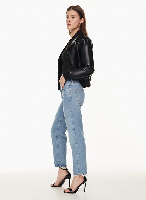 kye mid-rise straight crop jean sold by Aritzia product image thumbnail 4