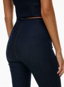 split hem jegging sold by Aritzia