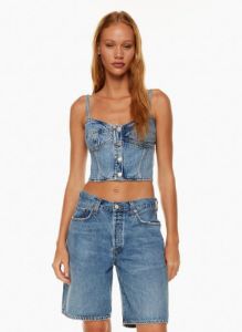 low-rise jean short sold by Aritzia