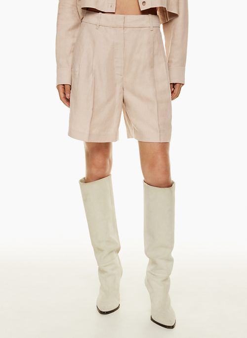 the effortless linen 7 short™ sold by Aritzia product image thumbnail 2