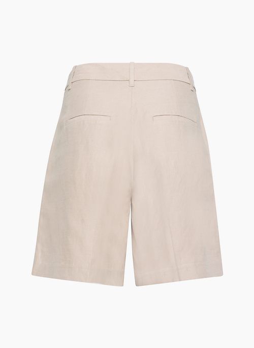the effortless linen 7 short™ sold by Aritzia product image thumbnail 8