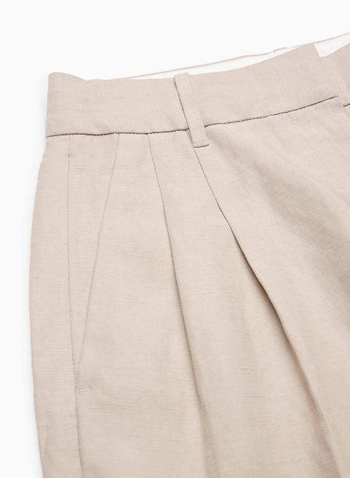 the effortless linen 7 short™ sold by Aritzia product image thumbnail 9