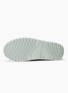 tna x emu stinger mini sold by Aritzia