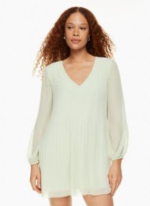 daydreamer v-neck dress sold by Aritzia