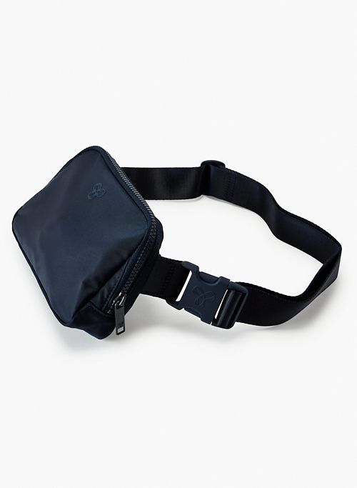 on-the-way exposed bag sold by Aritzia product image thumbnail 4