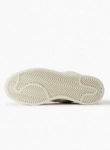 campus sold by Aritzia