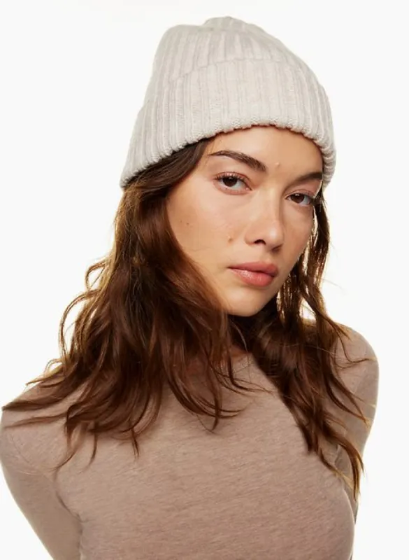 rush beanie sold by Aritzia