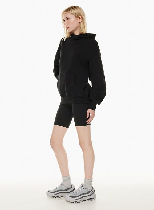 chill atmosphere hi-rise 9 short sold by Aritzia product image thumbnail 3