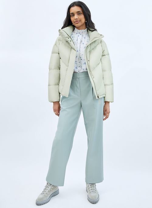 the cloud puff™ sold by Aritzia product image thumbnail 3