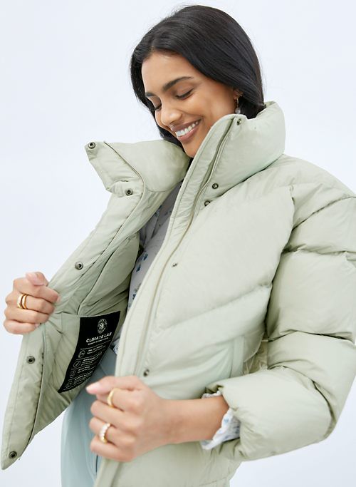 the cloud puff™ sold by Aritzia product image thumbnail 5