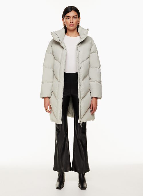 the cloud puff™ mid sold by Aritzia product image thumbnail 5