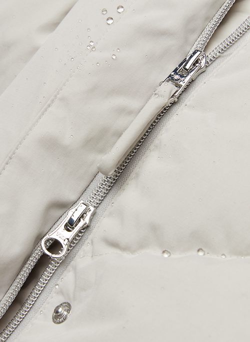 the cloud puff™ mid sold by Aritzia product image thumbnail 8