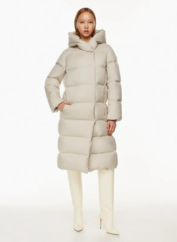 the duvet puffer sold by Aritzia
