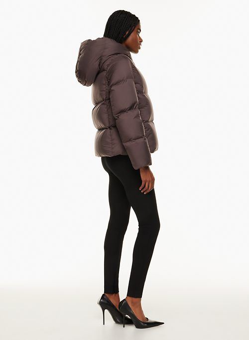 the duvet puffer short sold by Aritzia product image thumbnail 4