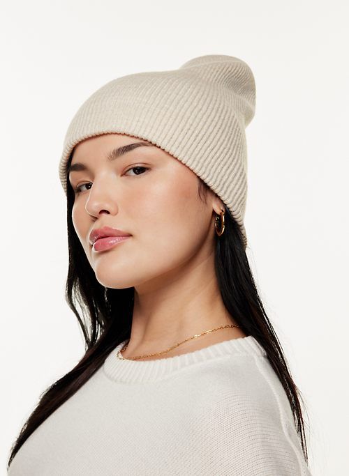 slopes beanie sold by Aritzia product image thumbnail 2