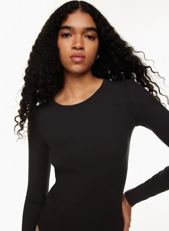 go-to longsleeve sold by Aritzia
